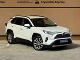 Toyota RAV4 2021 года за 14 700 000 тг. в Атырау – фото 3