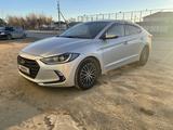 Hyundai Elantra 2017 года за 6 000 000 тг. в Актау