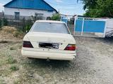 Mercedes-Benz E 200 1995 годаүшін1 200 000 тг. в Караганда – фото 3