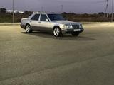 Mercedes-Benz E 220 1993 года за 3 000 000 тг. в Тараз – фото 3