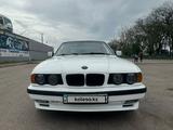 BMW 520 1991 года за 1 800 000 тг. в Алматы – фото 2