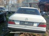 Mercedes-Benz E 230 1991 года за 500 000 тг. в Алматы – фото 4