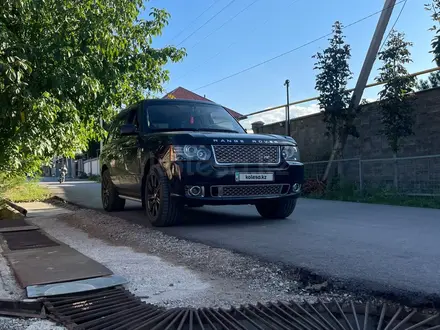 Land Rover Range Rover 2003 года за 5 000 000 тг. в Алматы – фото 27