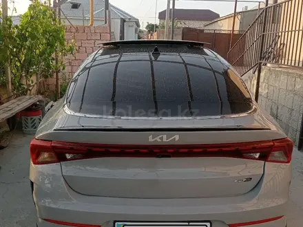 Kia K5 2022 года за 11 000 000 тг. в Актау