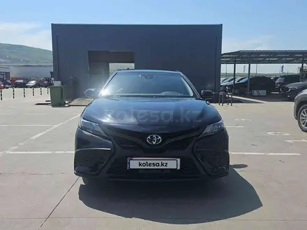 Toyota Camry 2021 года за 8 700 000 тг. в Алматы