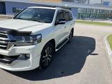Toyota Land Cruiser 2019 года за 46 000 000 тг. в Астана – фото 5