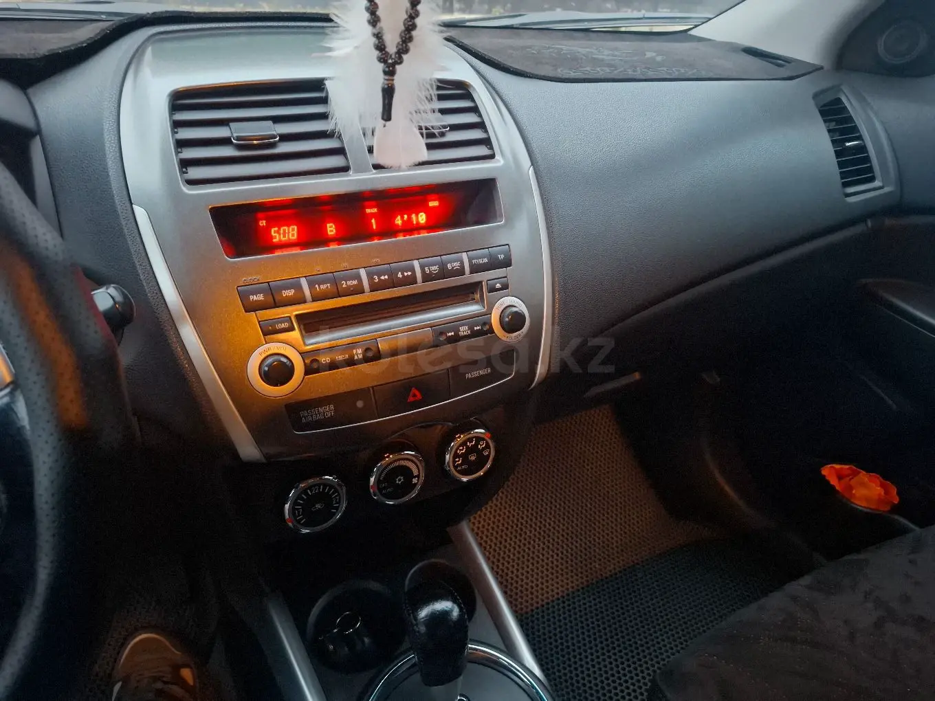 Mitsubishi ASX, 2011