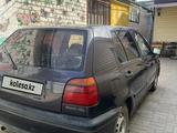 Volkswagen Golf 1992 годаfor1 000 000 тг. в Актобе