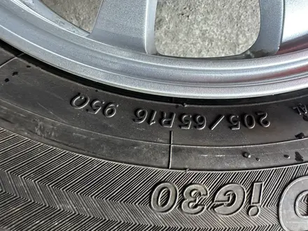 205/65R16 YOKOHAMA ICE GUARD IG 30. за 110 000 тг. в Алматы – фото 6