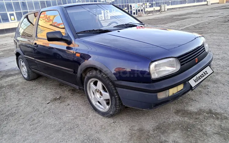 Volkswagen Golf 1993 года за 800 000 тг. в Атырау