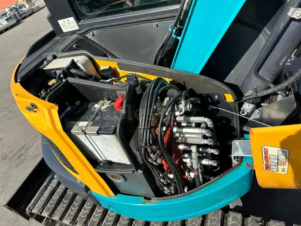 Kubota  RX-406, 4т, робот, функция крана, кабина 2020 года за 13 850 000 тг. в Алматы – фото 11