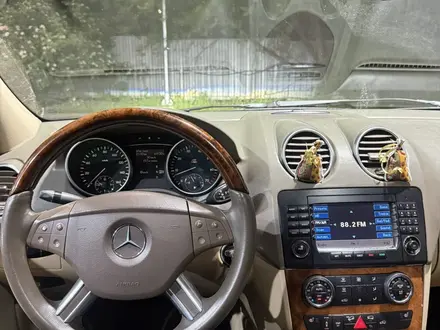 Mercedes-Benz ML 500 2005 года за 8 000 000 тг. в Алматы – фото 10