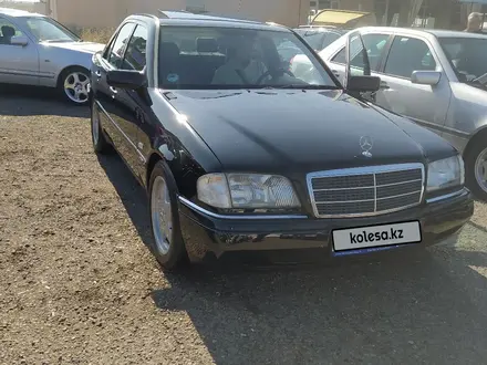 Mercedes-Benz C 280 1994 года за 4 000 000 тг. в Алматы – фото 2