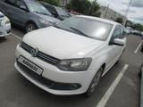 Volkswagen Polo 2013 года за 1 610 380 тг. в Алматы