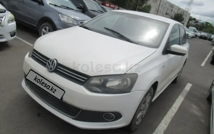Volkswagen Polo 2013 года за 1 610 380 тг. в Алматы