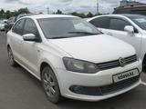 Volkswagen Polo 2013 года за 1 610 380 тг. в Алматы – фото 3