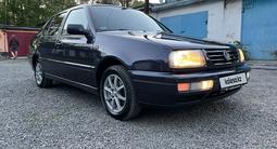 Volkswagen Vento 1997 годаfor2 695 000 тг. в Караганда