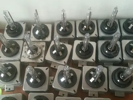 Лампочки ксенон D1S Philips за 15 000 тг. в Алматы
