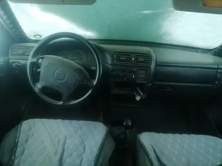 Opel Vectra 1993 года за 600 000 тг. в Актау – фото 3