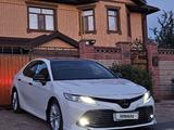 Toyota Camry 2020 года за 12 500 000 тг. в Астана