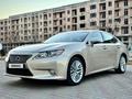 Lexus ES 300h 2012 годаfor11 500 000 тг. в Актау – фото 2