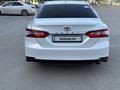 Toyota Camry 2018 года за 12 200 000 тг. в Жанаозен – фото 4