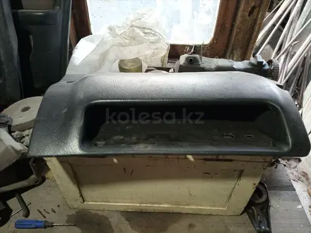 Водительская полка за 5 000 тг. в Алматы