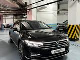 Volkswagen Passat 2022 года за 21 500 000 тг. в Алматы