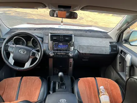 Toyota Land Cruiser Prado 2012 года за 16 500 000 тг. в Актобе – фото 6