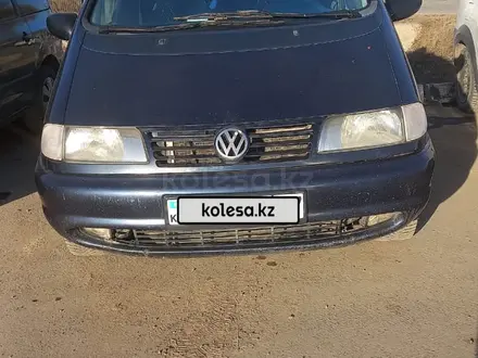 Volkswagen Sharan 2000 года за 2 500 000 тг. в Уральск – фото 5