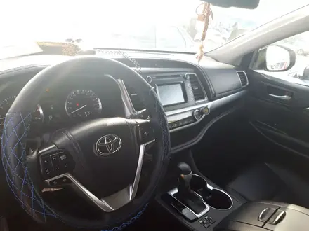 Toyota Highlander 2014 года за 16 000 000 тг. в Актау – фото 14