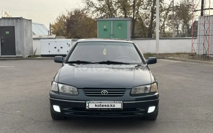 Toyota Camry 1999 годаүшін3 400 000 тг. в Алматы