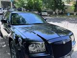 Chrysler 300C 2005 года за 5 000 000 тг. в Шымкент
