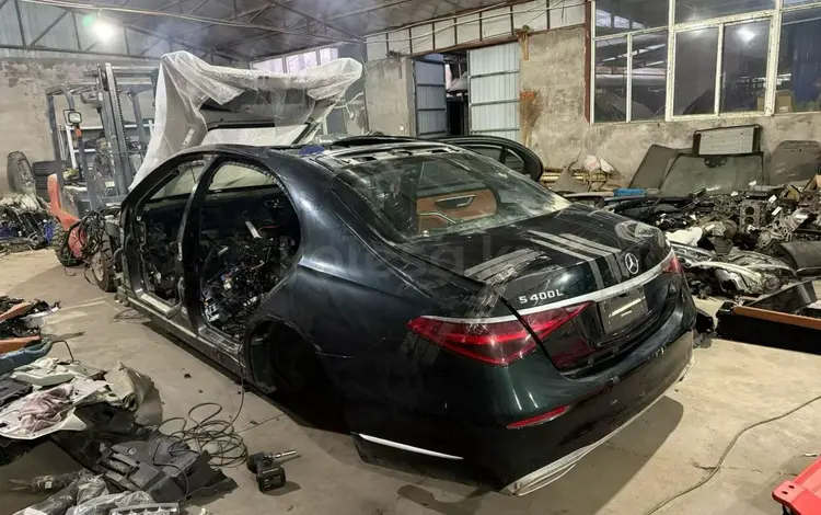 W223 двери, крылья, фары, бампераүшін10 000 тг. в Караганда