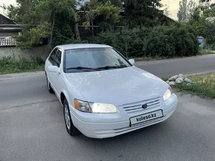 Toyota Camry 1997 года за 3 000 000 тг. в Талдыкорган – фото 33