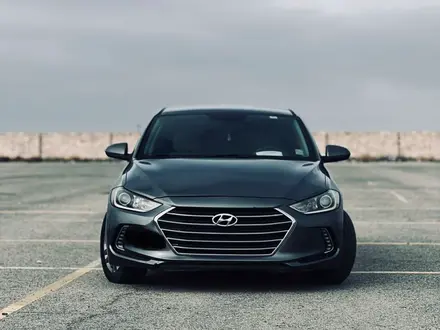 Hyundai Elantra 2019 года за 7 000 000 тг. в Актау