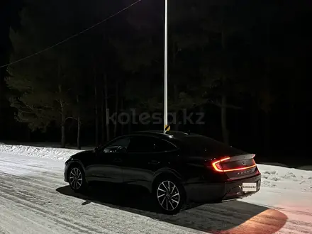 Hyundai Sonata 2023 года за 17 000 000 тг. в Петропавловск – фото 5