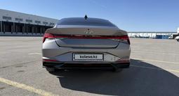 Hyundai Elantra 2023 года за 9 500 000 тг. в Караганда – фото 4