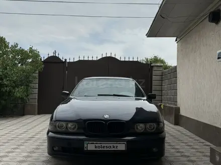 BMW 523 1999 года за 3 800 000 тг. в Шу