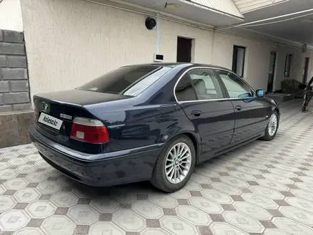 BMW 523 1999 года за 3 800 000 тг. в Шу – фото 6