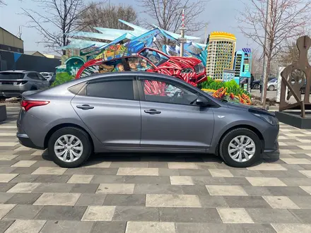 Hyundai Accent 2020 года за 6 390 000 тг. в Алматы – фото 8