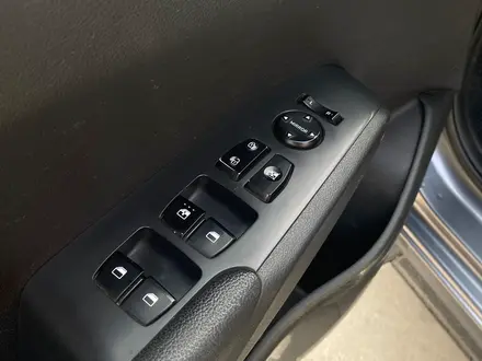 Hyundai Accent 2020 года за 6 390 000 тг. в Алматы – фото 17