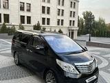 Toyota Alphard 2011 годаfor13 500 000 тг. в Алматы