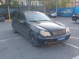 Mercedes-Benz C 240 2002 года за 1 600 000 тг. в Алматы – фото 2