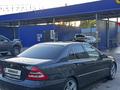 Mercedes-Benz C 200 2001 года за 2 400 000 тг. в Алматы – фото 2