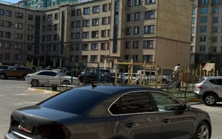 Volkswagen Passat 2012 годаүшін4 200 000 тг. в Актау
