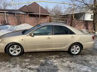 Toyota Camry 2004 годаfor3 000 000 тг. в Алматы