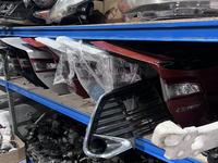 Крышка багажника Camry 50 USA за 1 000 тг. в Алматы