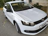 Volkswagen Polo 2014 года за 3 500 000 тг. в Уральск – фото 2