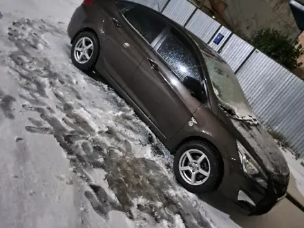 Hyundai Accent 2015 года за 4 000 000 тг. в Кокшетау – фото 2